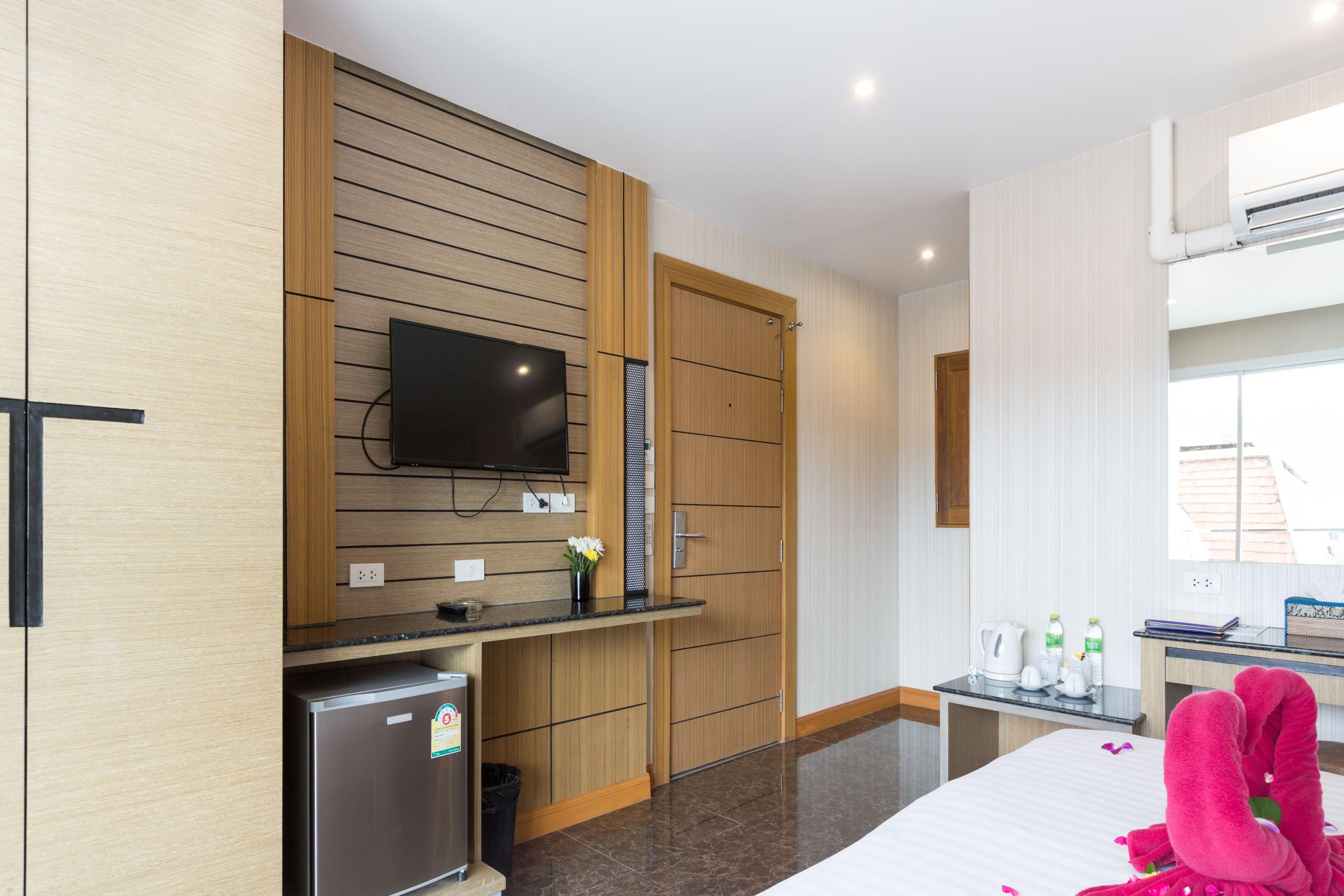Anda Beachside Hotel Karon Esterno foto