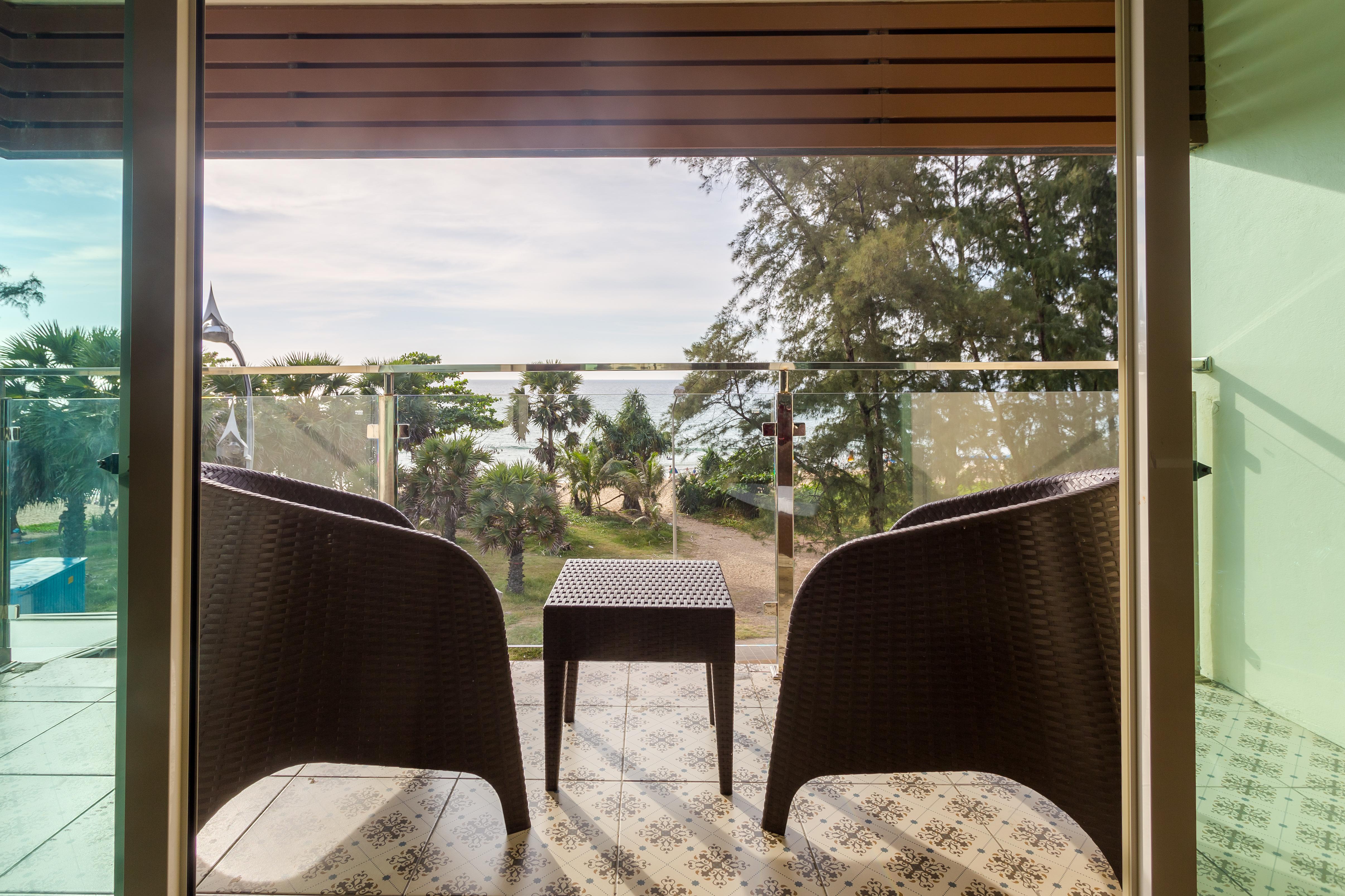Anda Beachside Hotel Karon Esterno foto